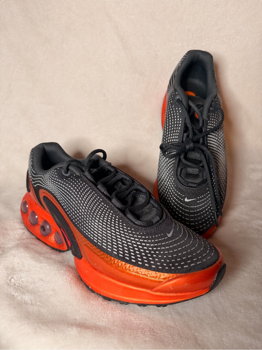 Nike Air Max Dn - Dark Smoke Grey/Salsa Red (Orange) - 10M/11W.5W, Brand New